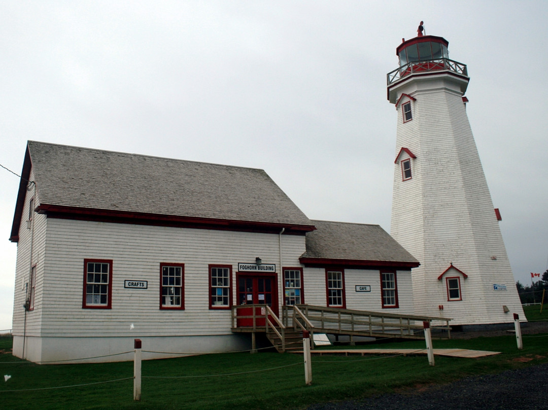 East Point Lighthouse-Elmira必去景点