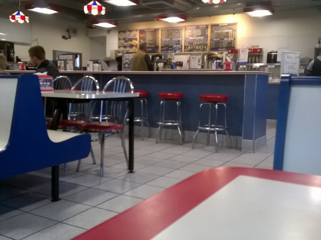 Major's Burgers- Lincoln