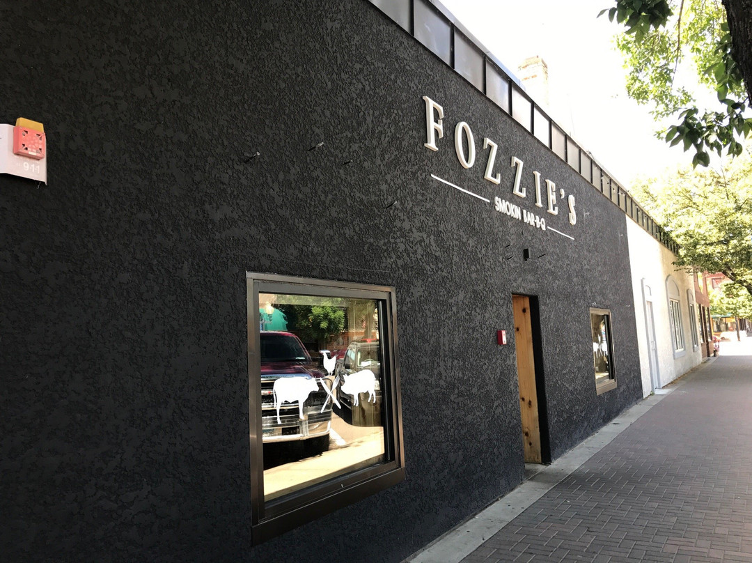 Fozzie's Smoking BarBQ