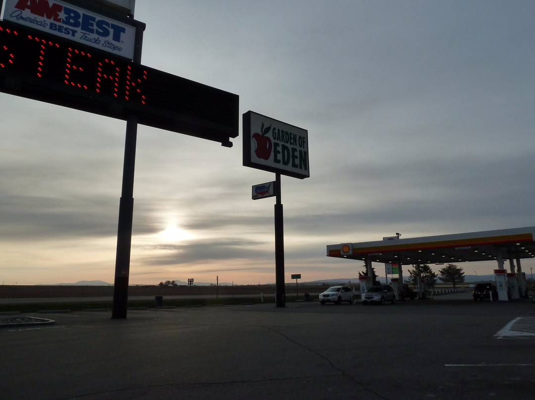 Hansen餐馆和美食-Garden of Eden