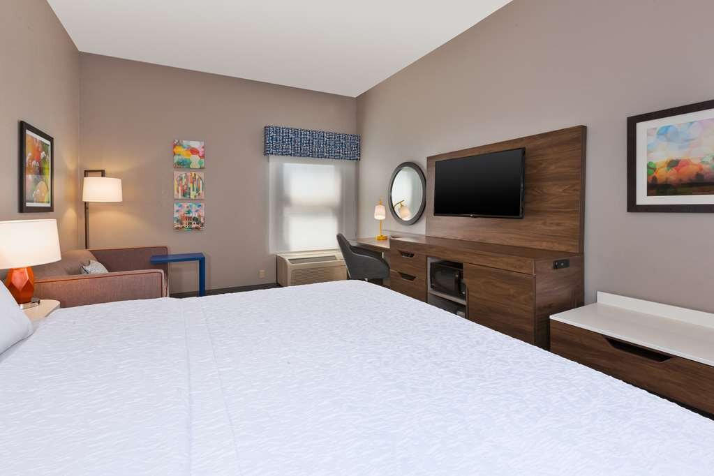 Hampton Inn Princeton主图