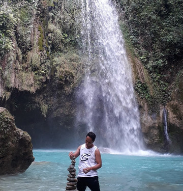 Ginatilan旅游景点-Inambacan Falls