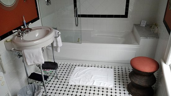 谢尔布鲁克铠甲庄园酒店主图