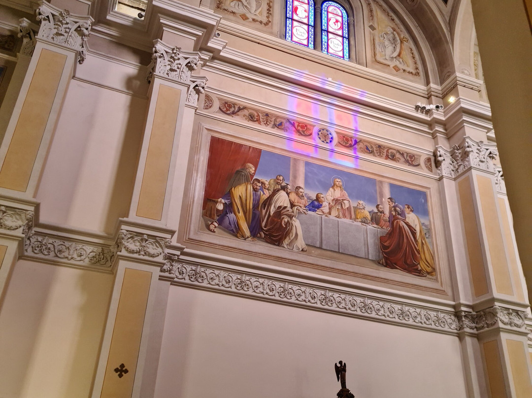 Chiesa di Santa Caterina-San Giovanni Ilarione必去景点