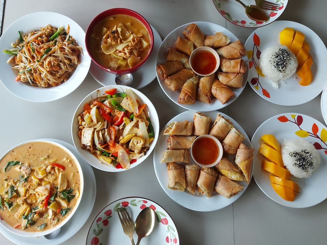 The Phangan Thai Cooking Class景点图片