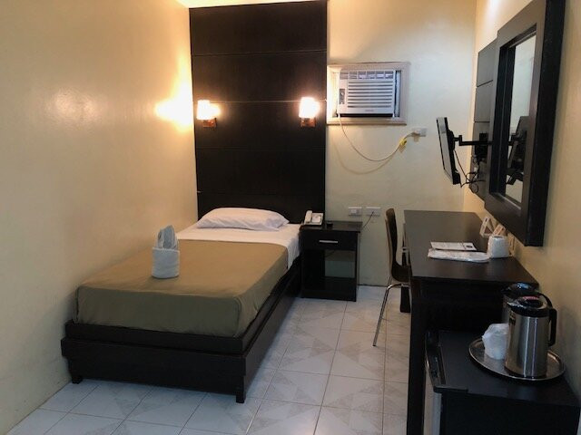 Grand Astoria Hotel主图