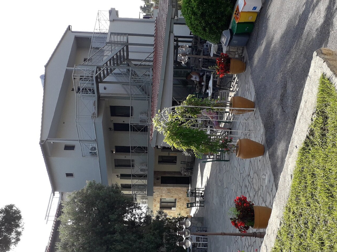 Mirabilia Boutique Hotel主图
