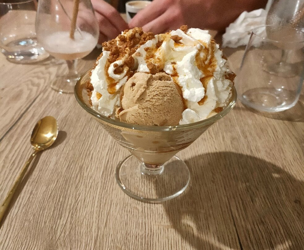 朱里斯心酒店主图