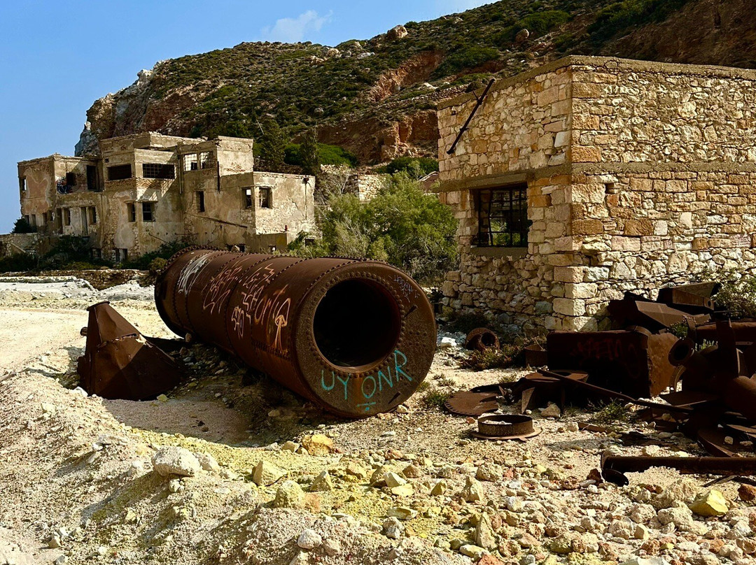Old Sulfur Mines-米洛斯岛必去景点