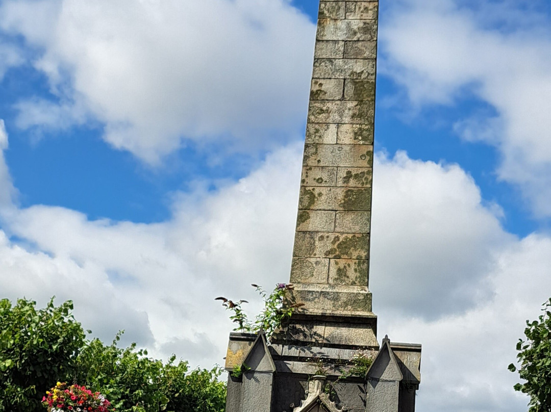 The Redmond Monument景点图片