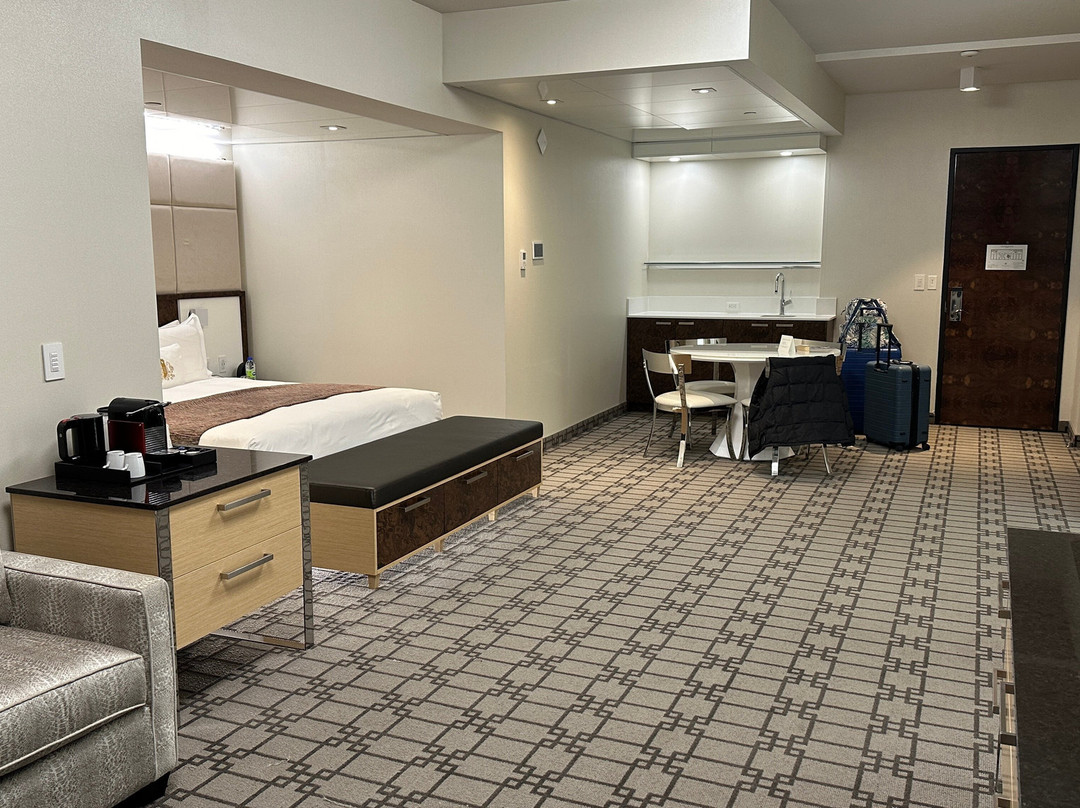 Le Mount Stephen主图