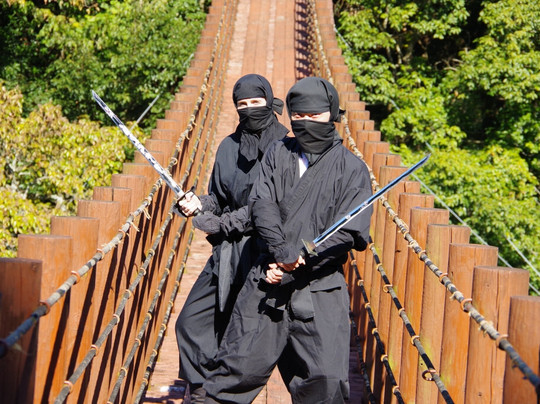 Hinokuniya-冰川町必去景点