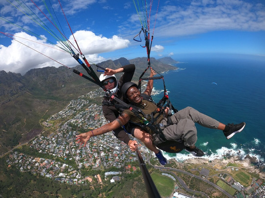 Skywings Paragliding-开普敦中心区必去景点