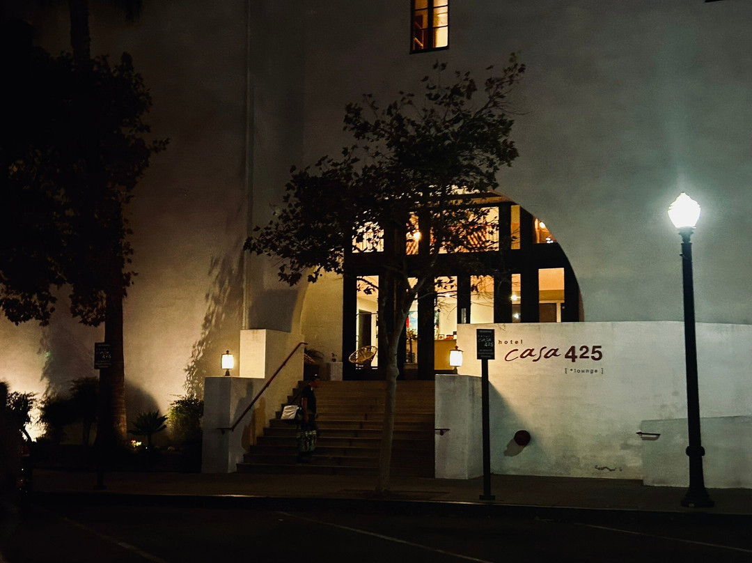 卡萨425酒店主图