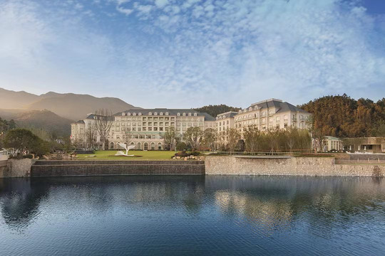 杭州鸬鸟新湖希尔顿花园酒店主图