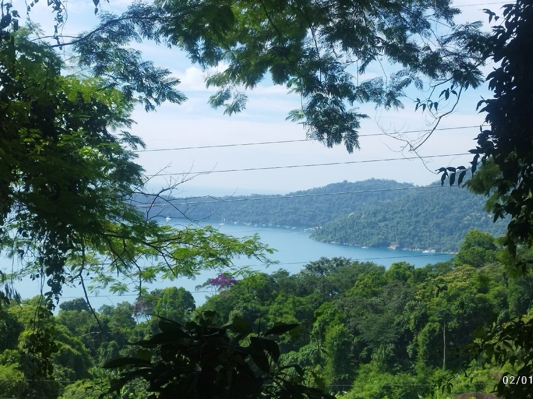Praia do Laboratório-安格拉杜斯雷斯必去景点