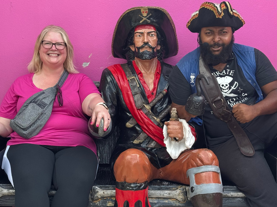 Pirate Jeep Tours Sightseeing Adventure!-拿骚必去景点