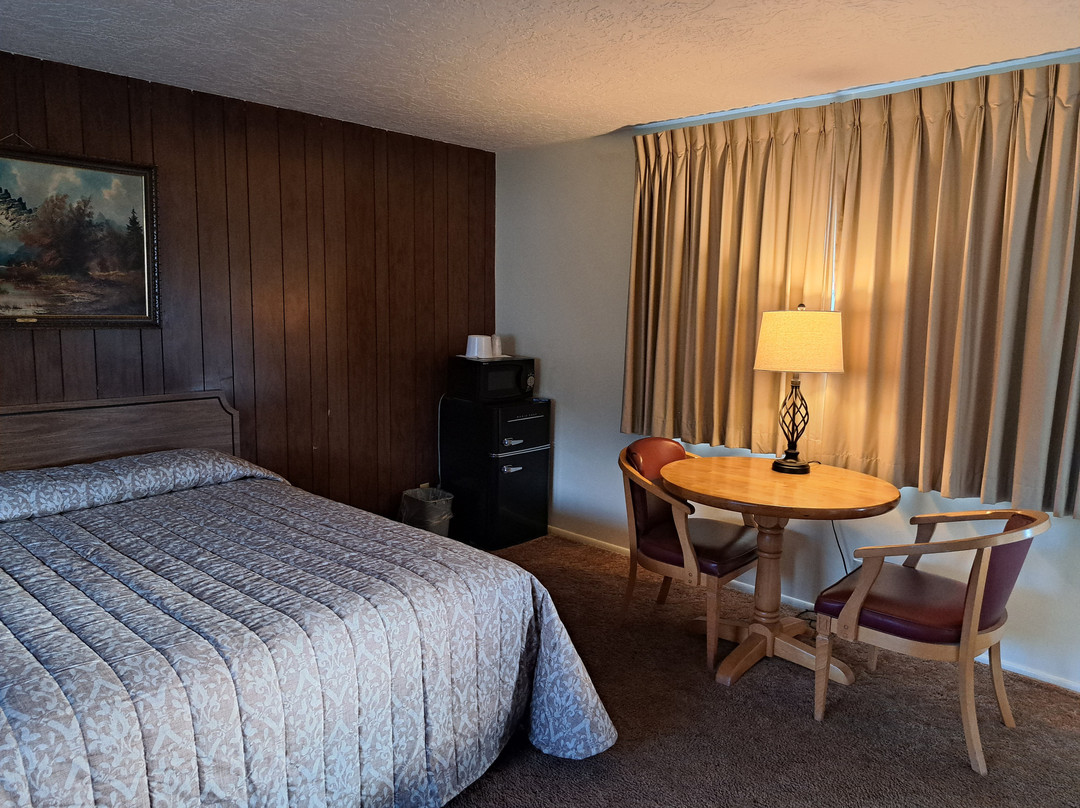 3 Rivers Motel主图