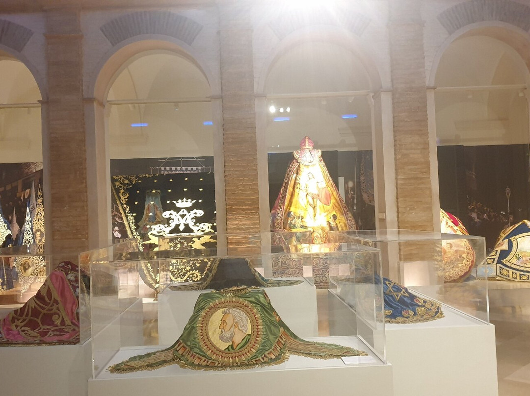 Museo Azul de la Semana Santa-洛尔卡必去景点