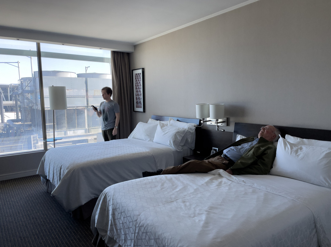 Holiday Inn Santiago - Airport Terminal by IHG主图