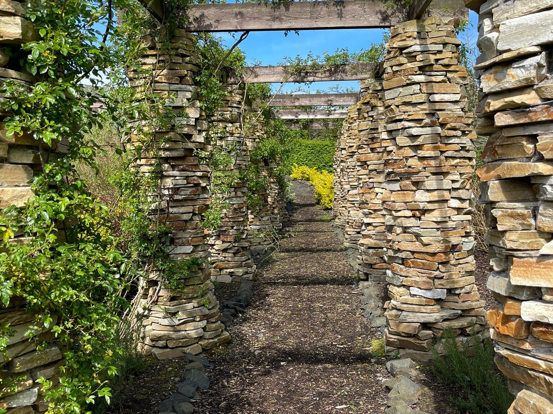 Monteviot Gardens景点图片