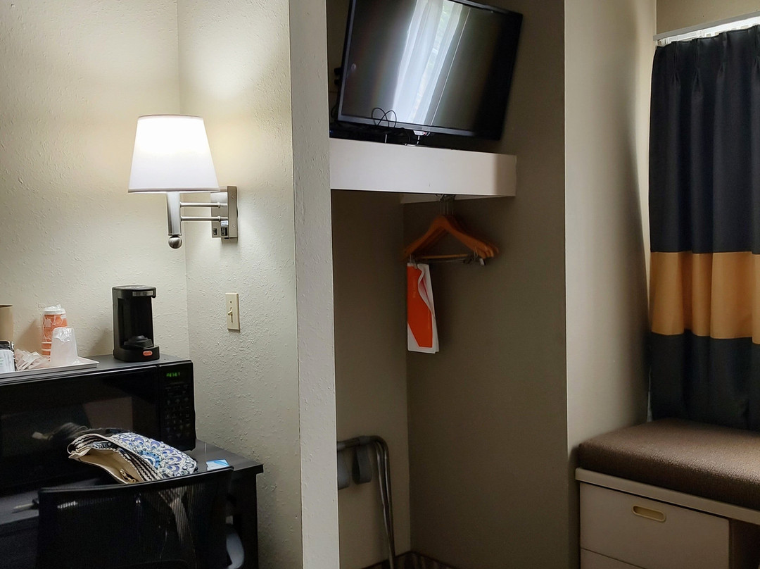 Quality Inn & Suites North Lima - Boardman主图