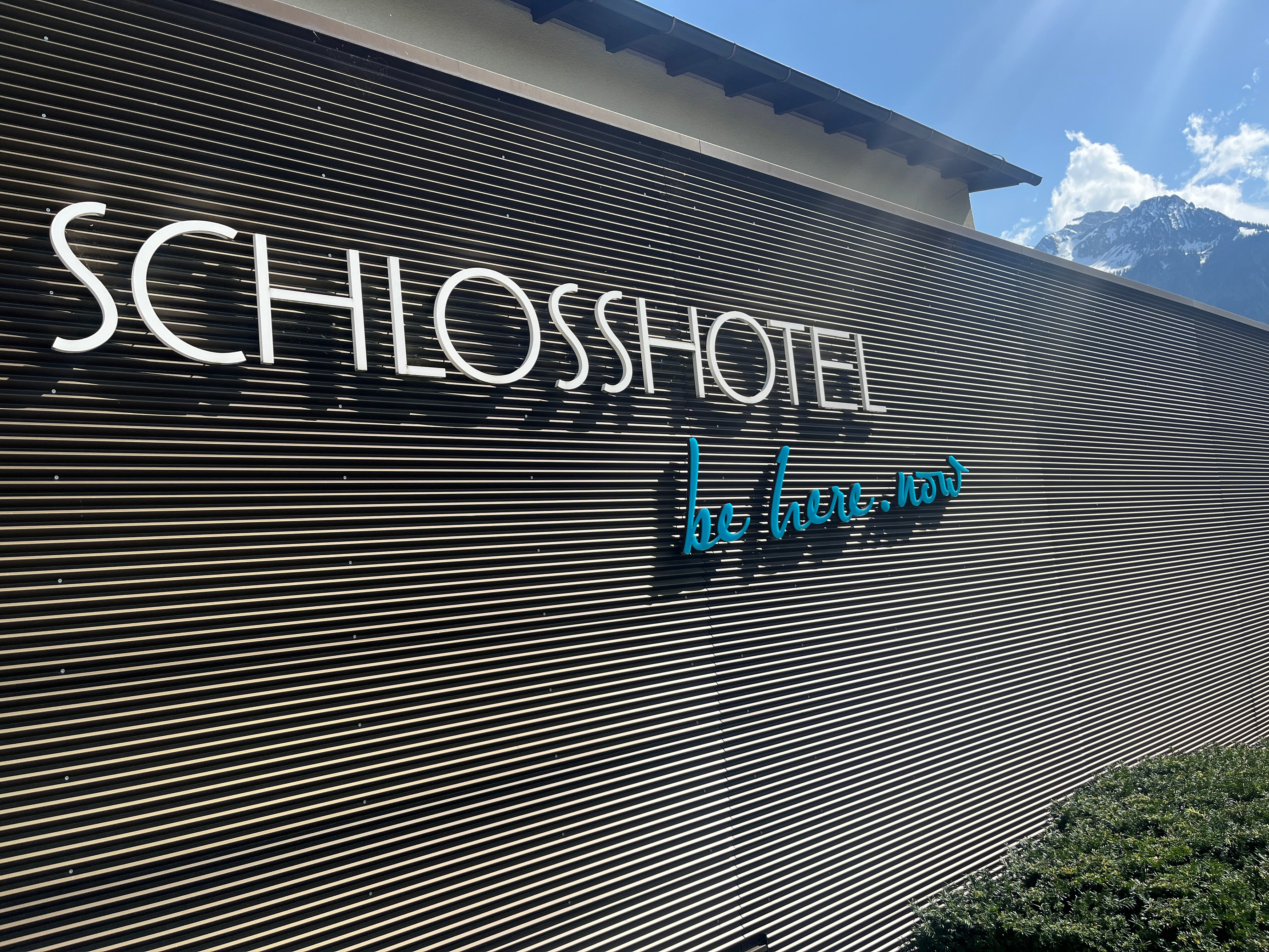 Schlosshotel Dörflinger-官方