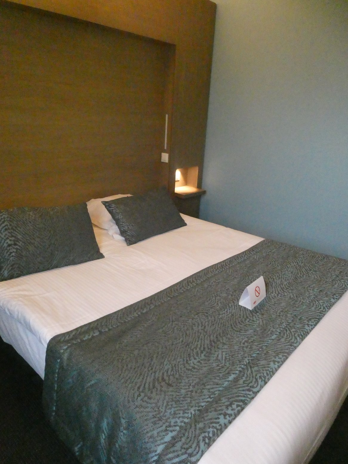 罗吉斯阿罗耶旅馆-客卧