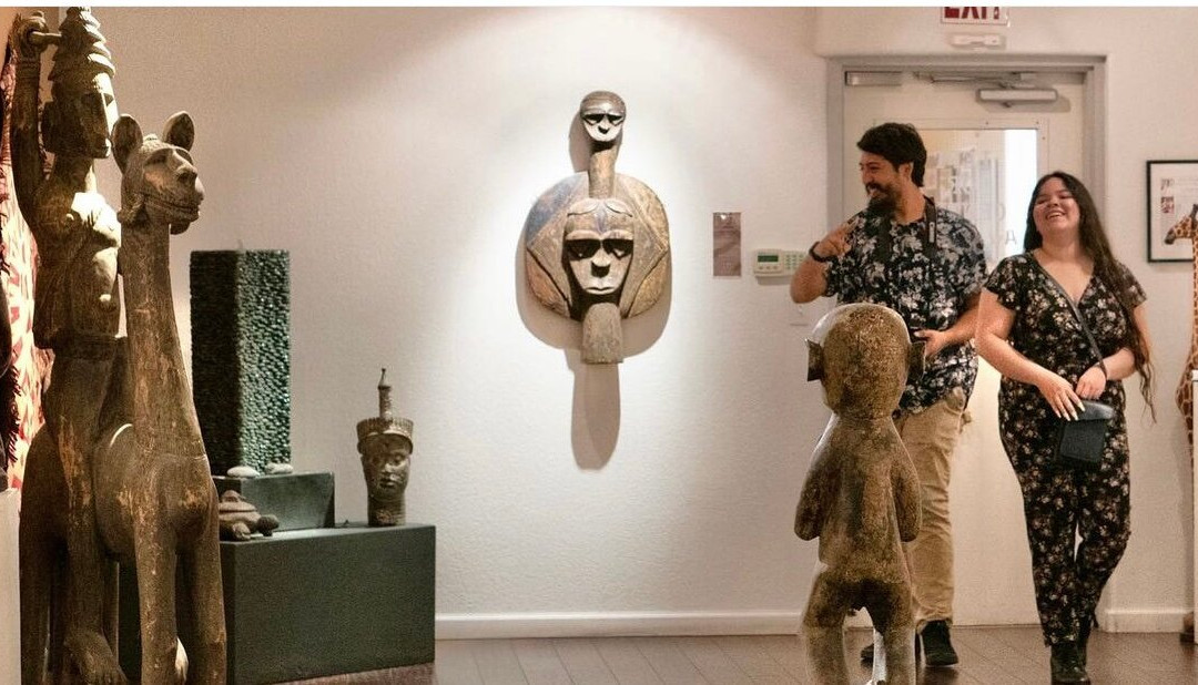 Left of Center Art Gallery-北拉斯维加斯必去景点