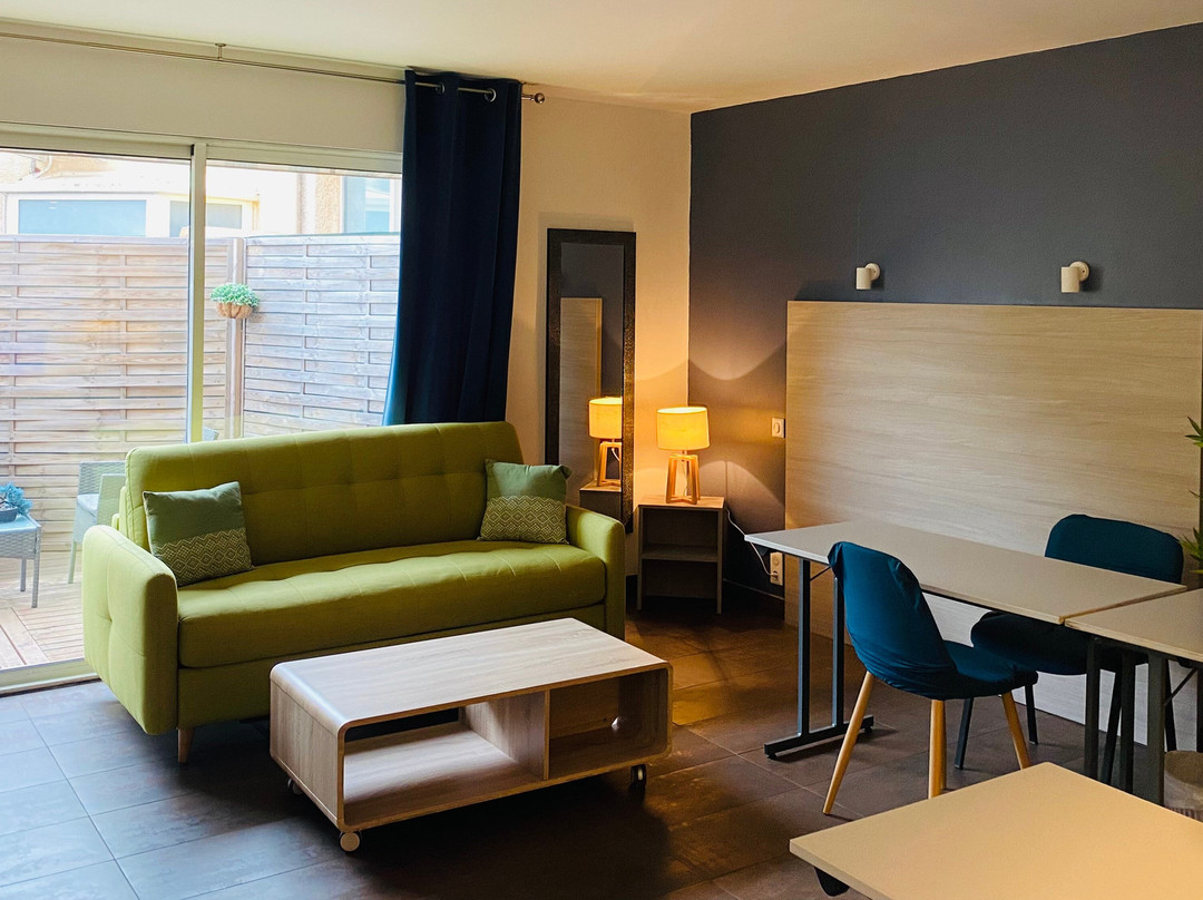 Hotel Gil de France主图