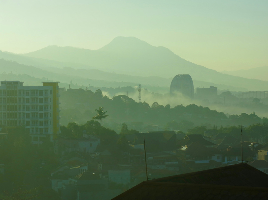 Shaf Rental-万隆必去景点