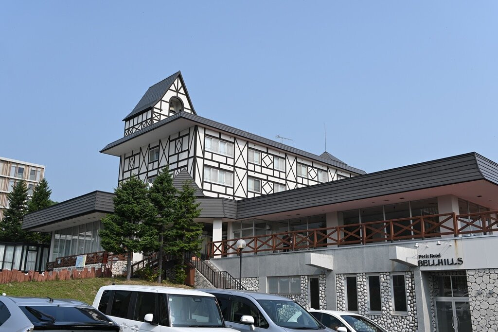 富良野钟山酒店主图