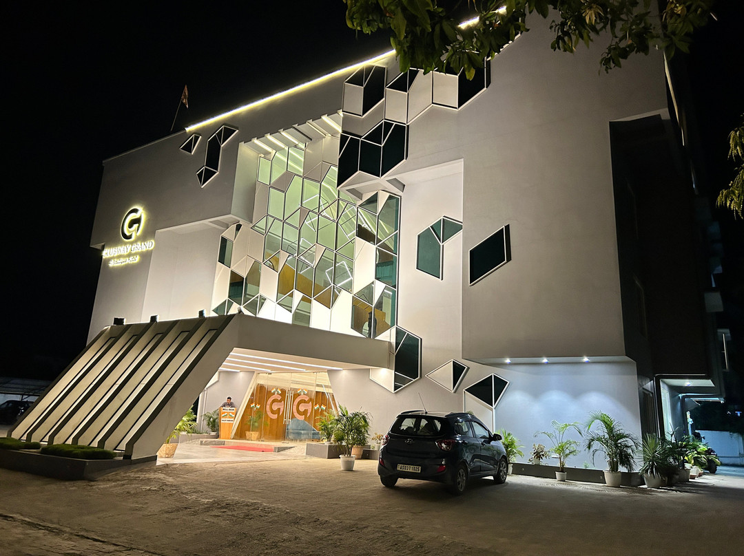 Clubway Grand A Boutique Hotel