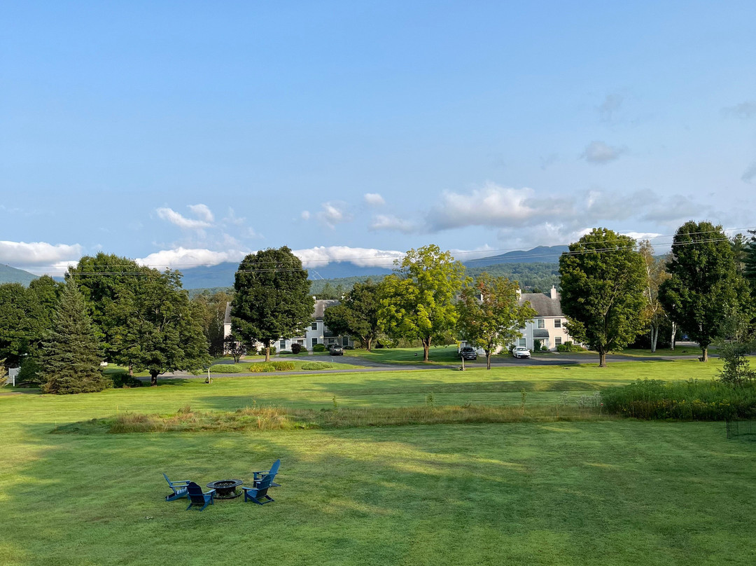 黄铜灯笼酒店主图