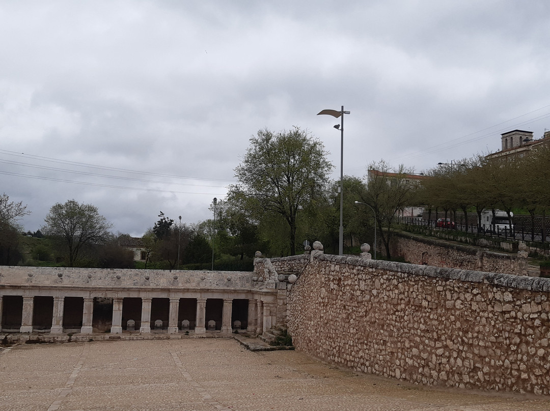 Fuente Grande de Ocana景点图片