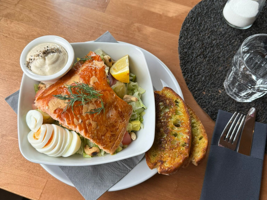 Arctic River Resort - Restaurant