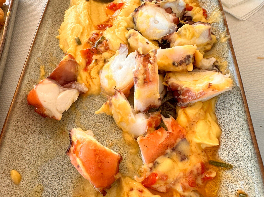 Isalos Seaside Restaurant