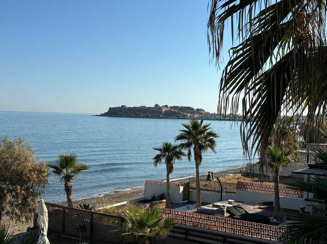 Petradi Beach Hotel - Fully renovated in 2023主图