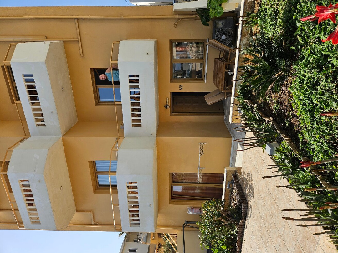 Esperides Beach Hotel Apartments主图