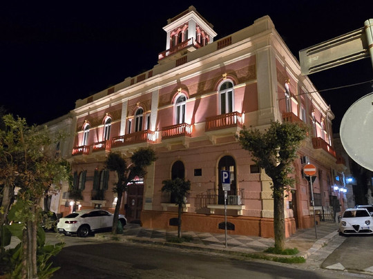 Palazzo Vallebona主图