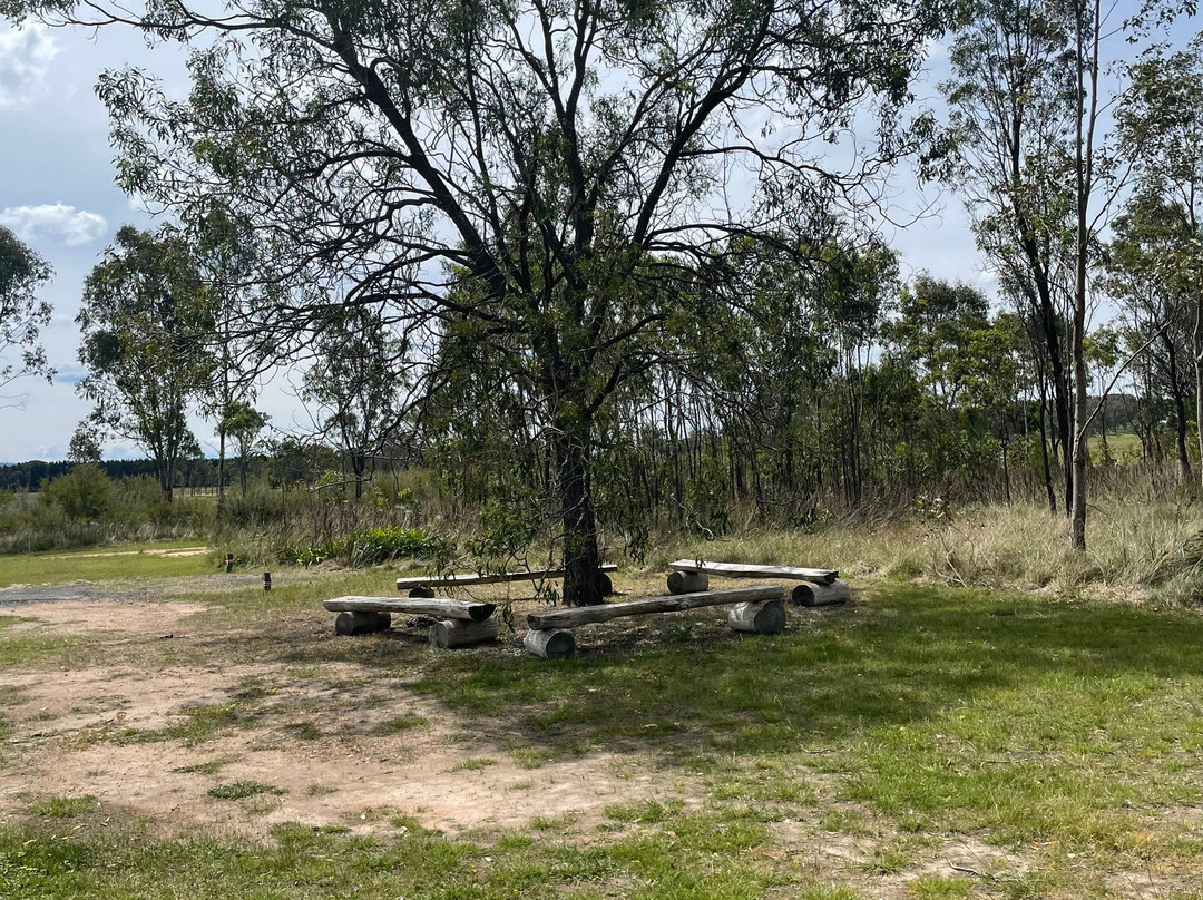 Briagolong Cemetery-Briagolong必去景点