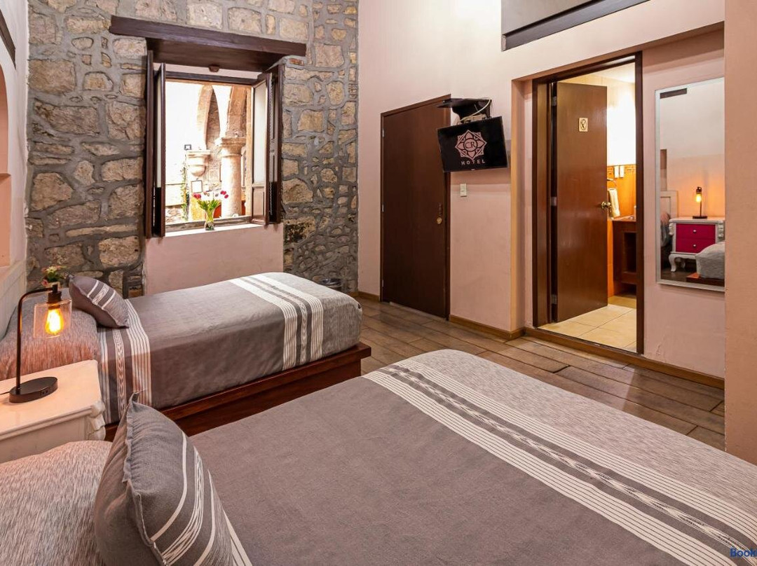 Cuitzeo酒店住宿-Hotel Cantera Rosa