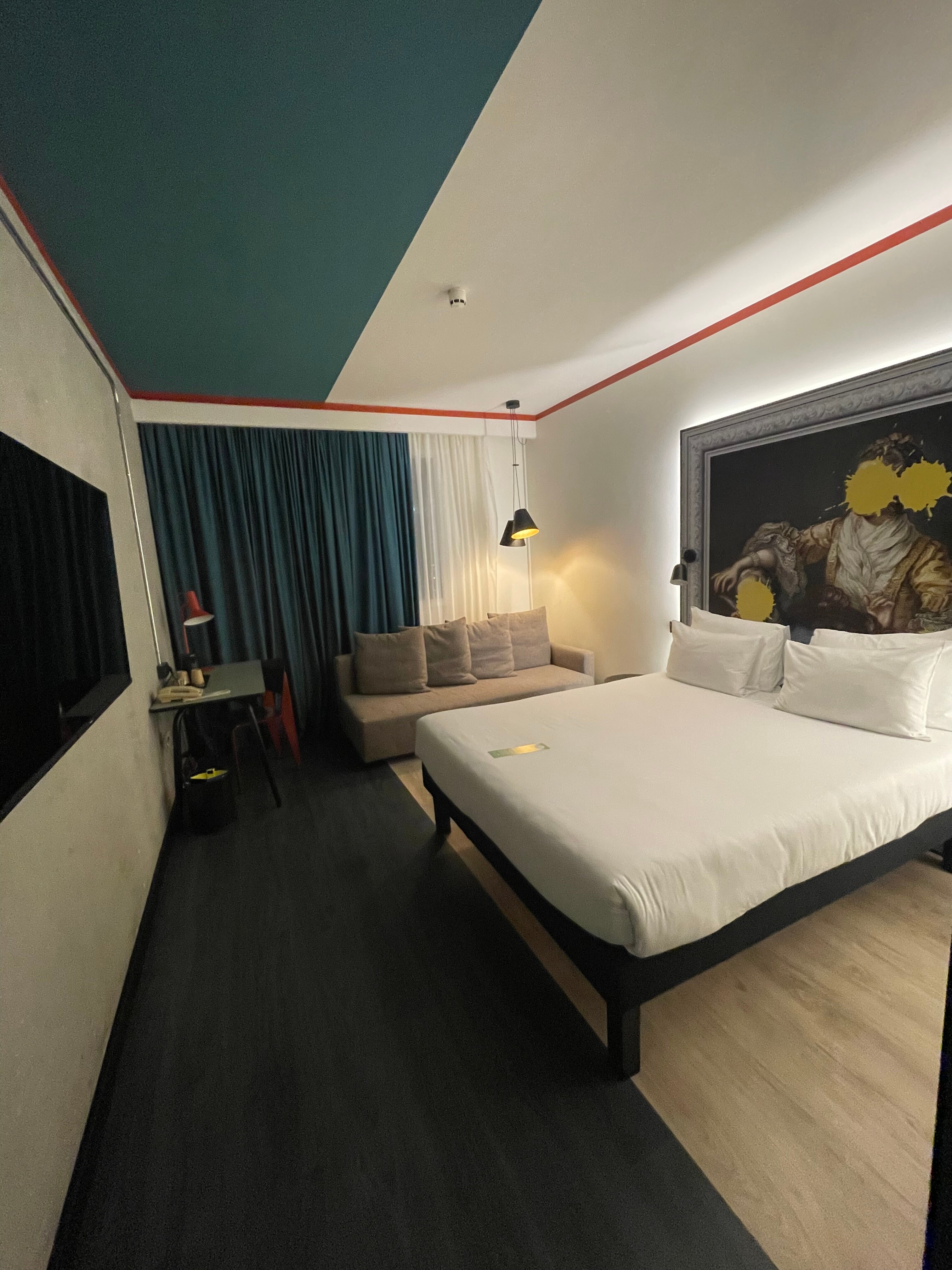 巴塞罗纳诺富特圣琼德斯披酒店-客卧