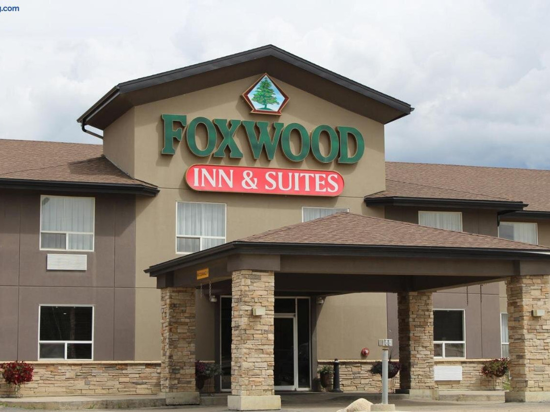 Fox Creek酒店住宿-Foxwood Inn and Suites