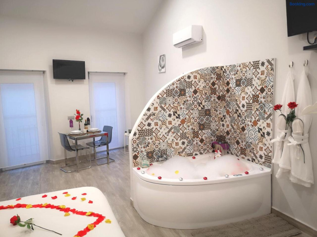Eres EMÉRITA "Apartamentos & Suites"