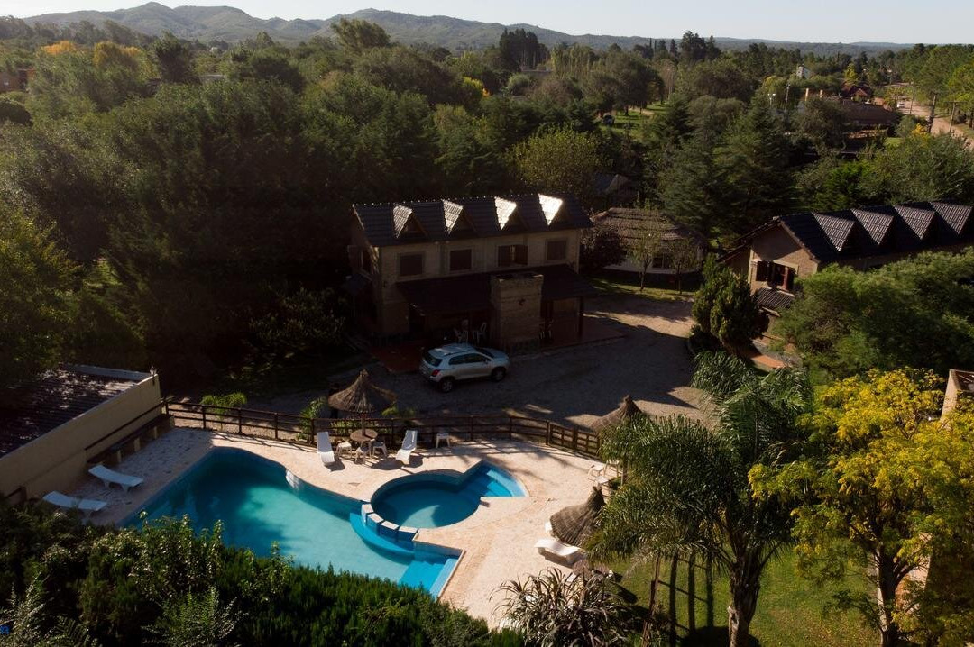 Apart Cabanas El Vallecito