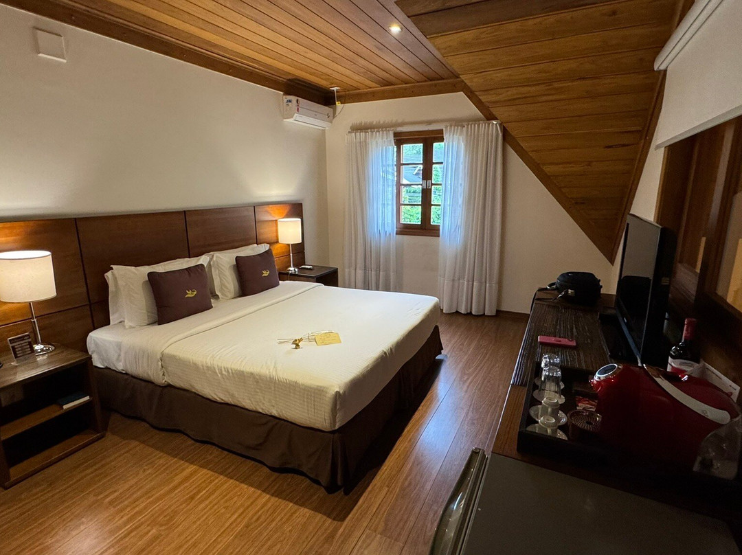 勒雷纳德酒店主图