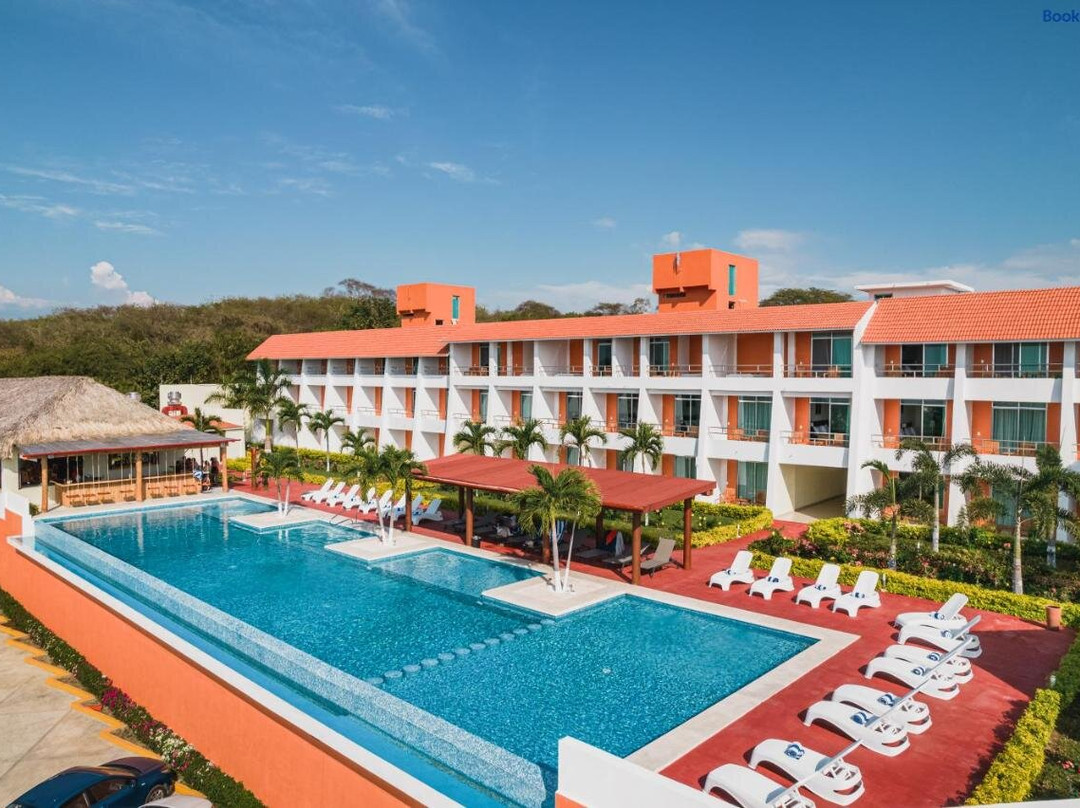 Hotel Brisa Color Esmeralda