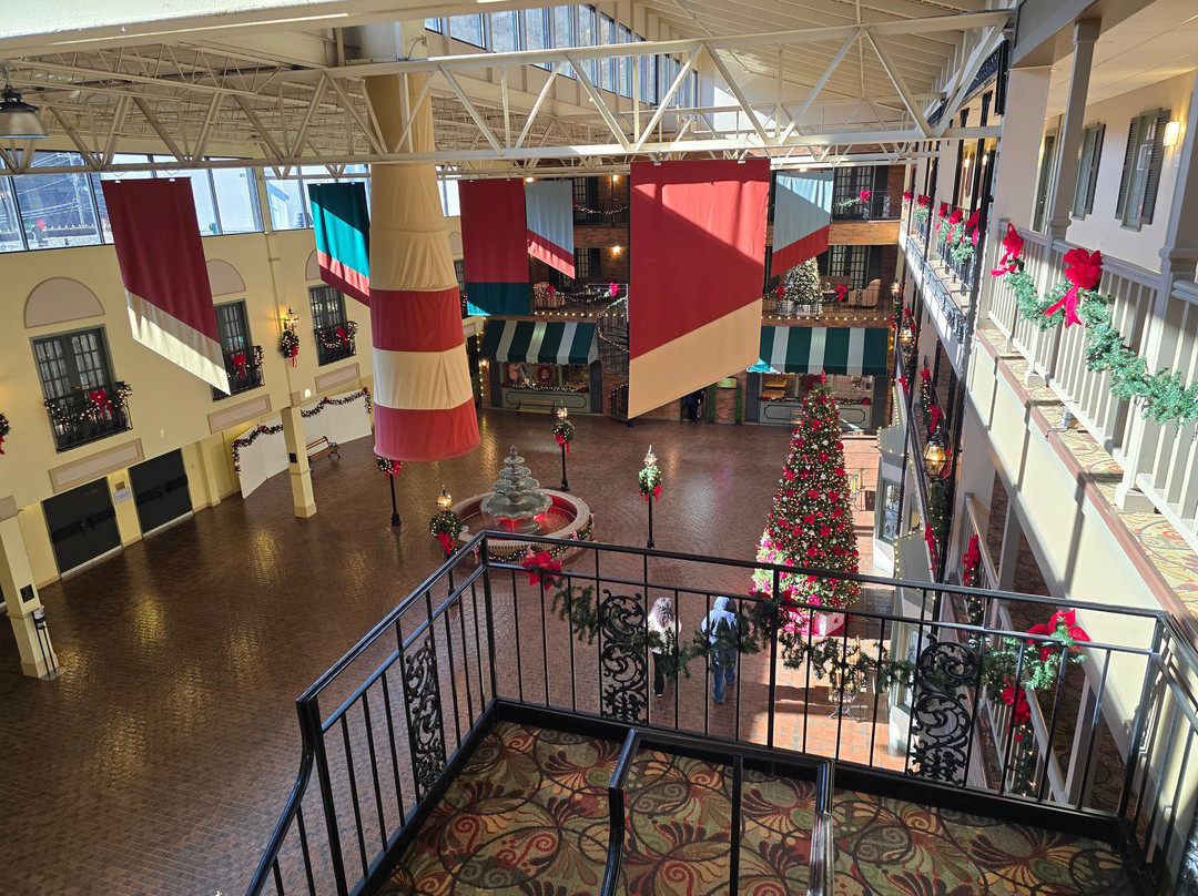 Ramada by Wyndham Paintsville Hotel & Conference Center主图