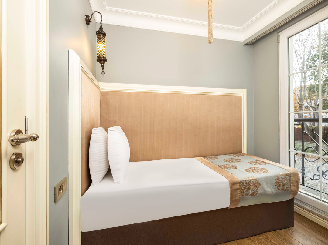 雷蒙德酒店主图